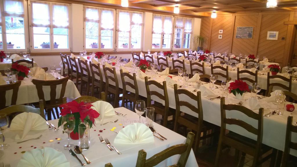 Gasthaus Zum Ochsen Neuhaus Esterno foto