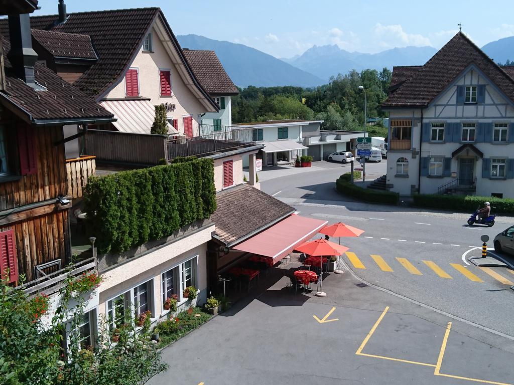 Gasthaus Zum Ochsen Neuhaus Esterno foto