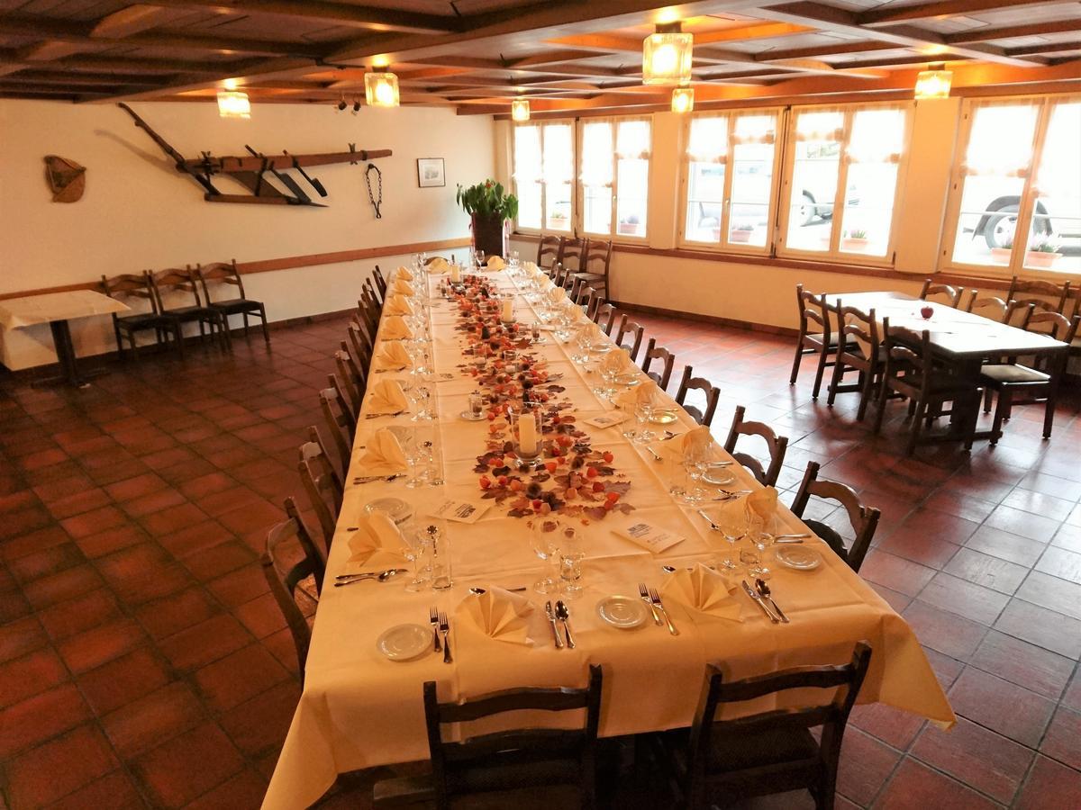 Gasthaus Zum Ochsen Neuhaus Esterno foto